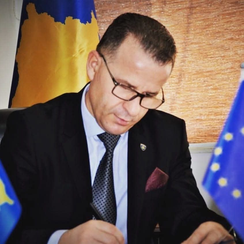 Reagon Faton Thaqi: Shkeljet Kushtetuese të Qeverisë Kurti: Alarm për Demokracin dhe sundimin e Ligjit!